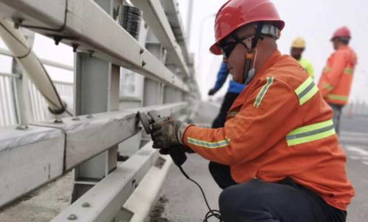 飛鯨-1.png 飛鯨-1.png